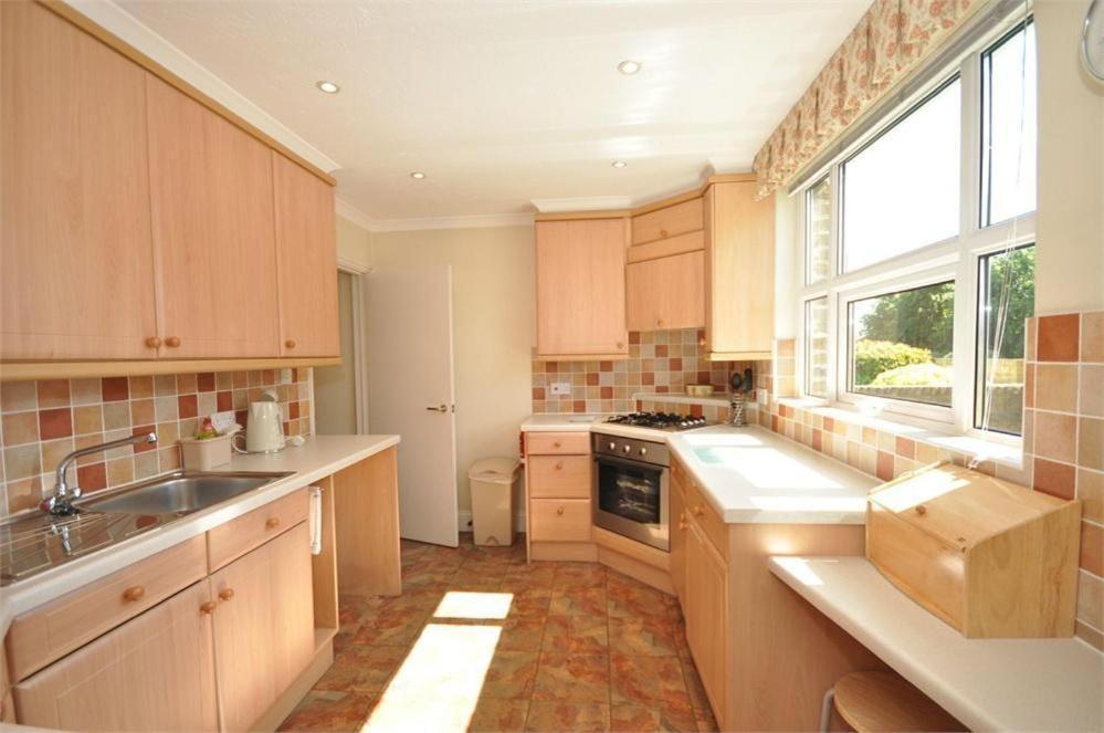 Thames View Apartments Staines-upon-Thames Εξωτερικό φωτογραφία